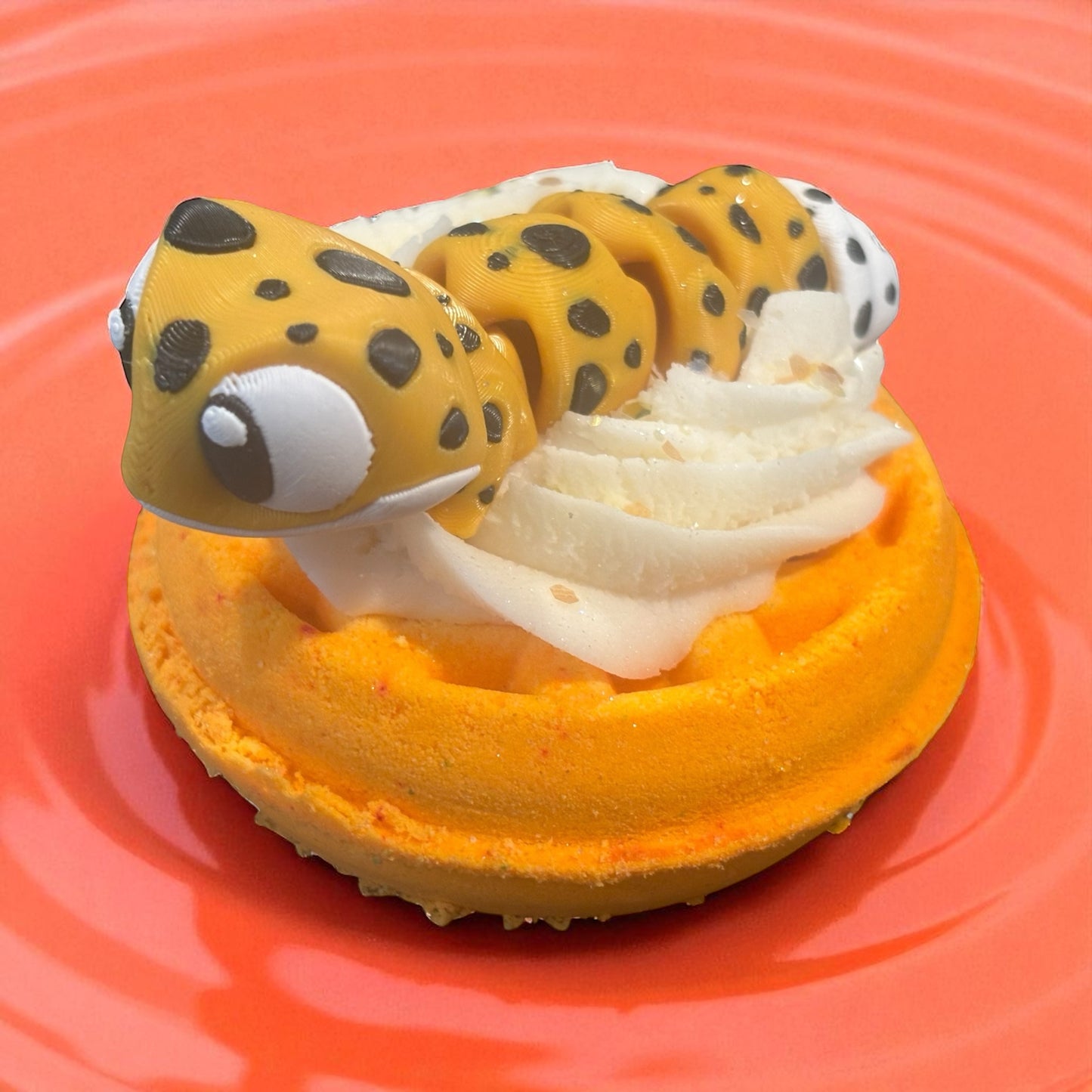 Bath Bomb with Bubble Frosting and Toy