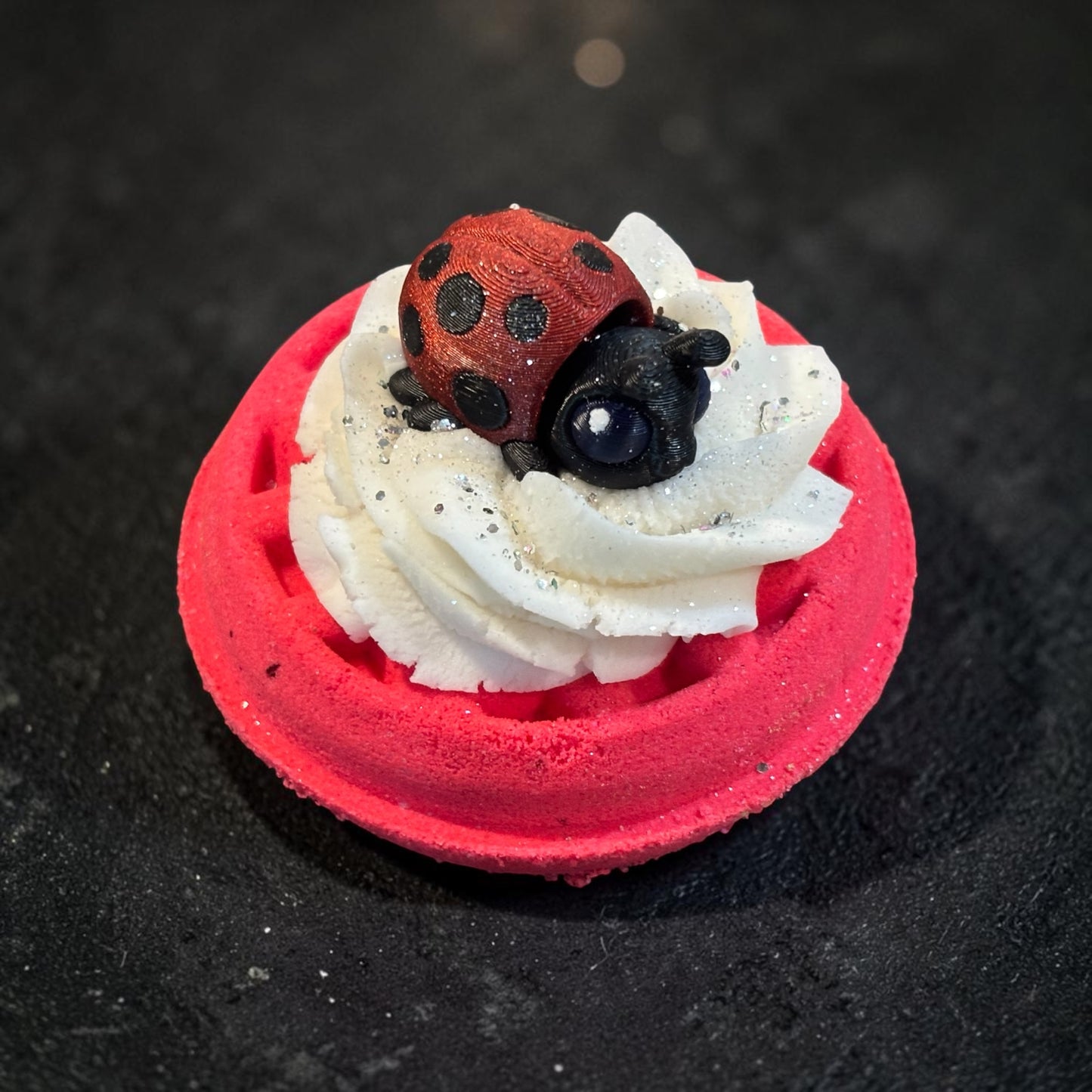 Bath Bomb with Bubble Frosting and 3D Toy