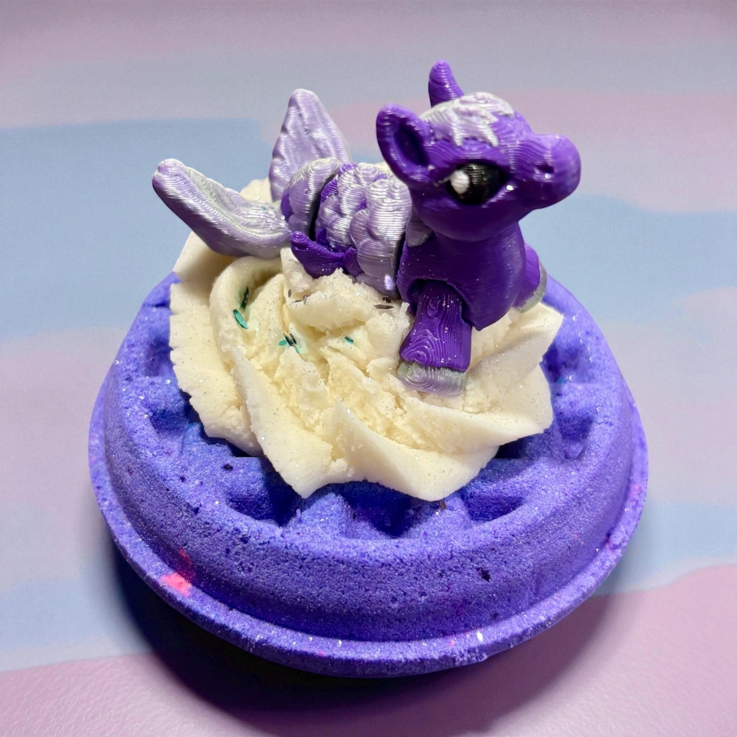 Bath Bomb with Bubble Frosting and 3D Toy
