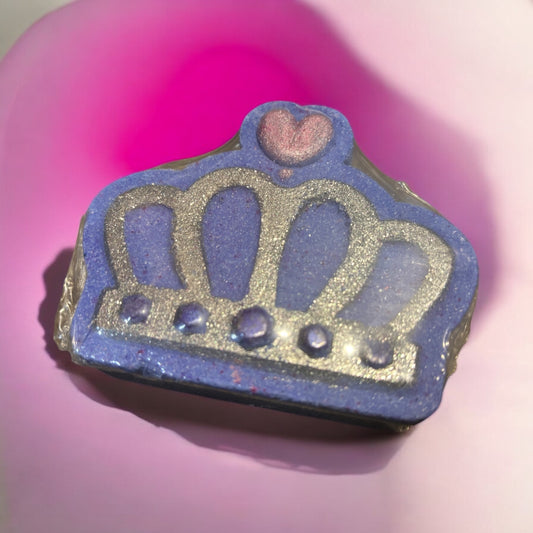 Bath Bomb with Embed: Crown