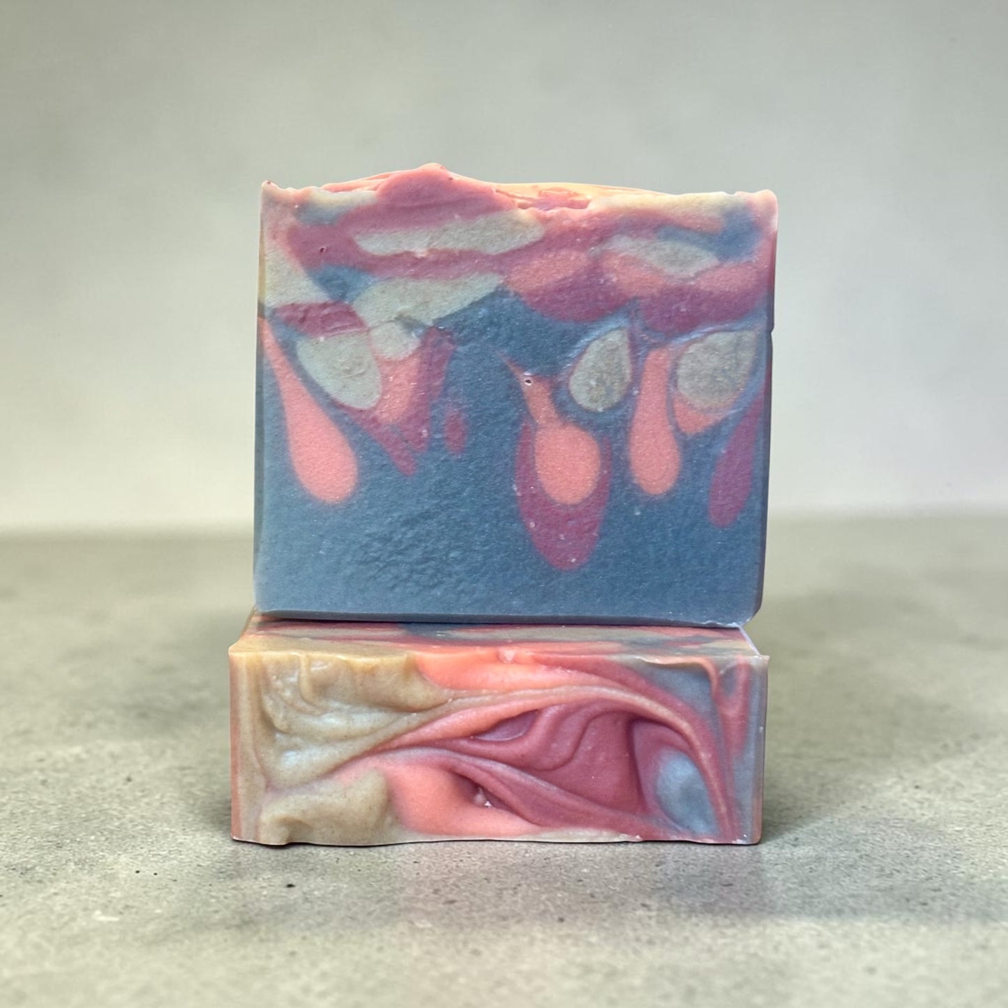 Goat Milk Soap: Vanilla Bourbon & Cedar