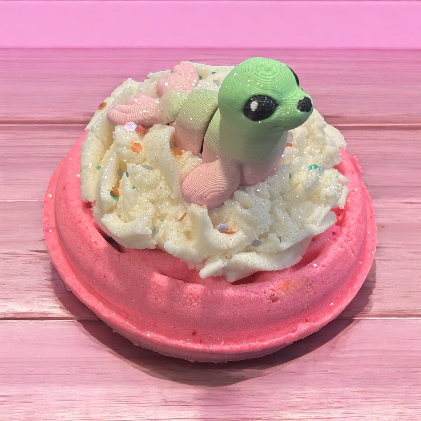 Bath Bomb with Bubble Frosting and 3D Toy