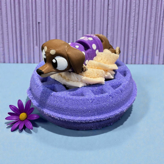 Bath Bomb with Bubble Frosting and 3D Toy