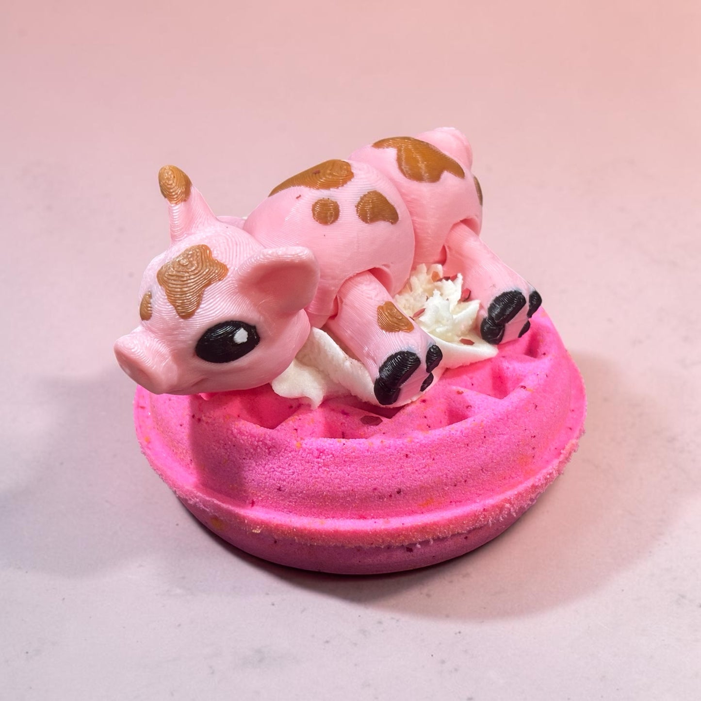 Waffle Bath Bomb with Bubble Frosting: 3D Farm Animals